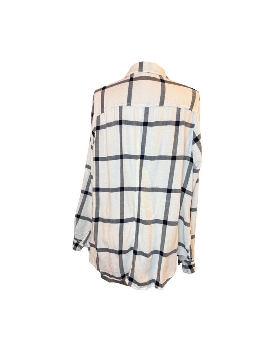 Maurices, black and white check shirt, long sleeve button up collar pocket sz 1 - Picture 4 of 11